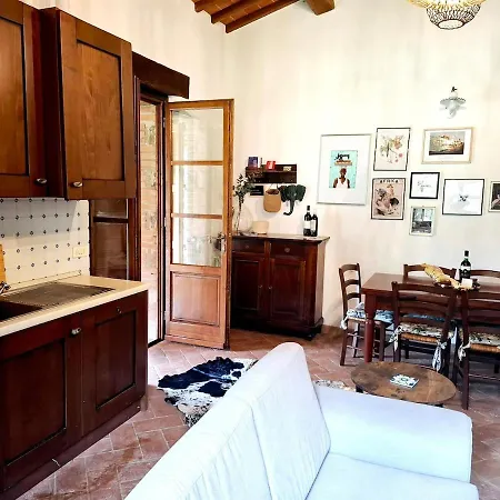 Casal'terra - Il Fosso Villa Salaiola